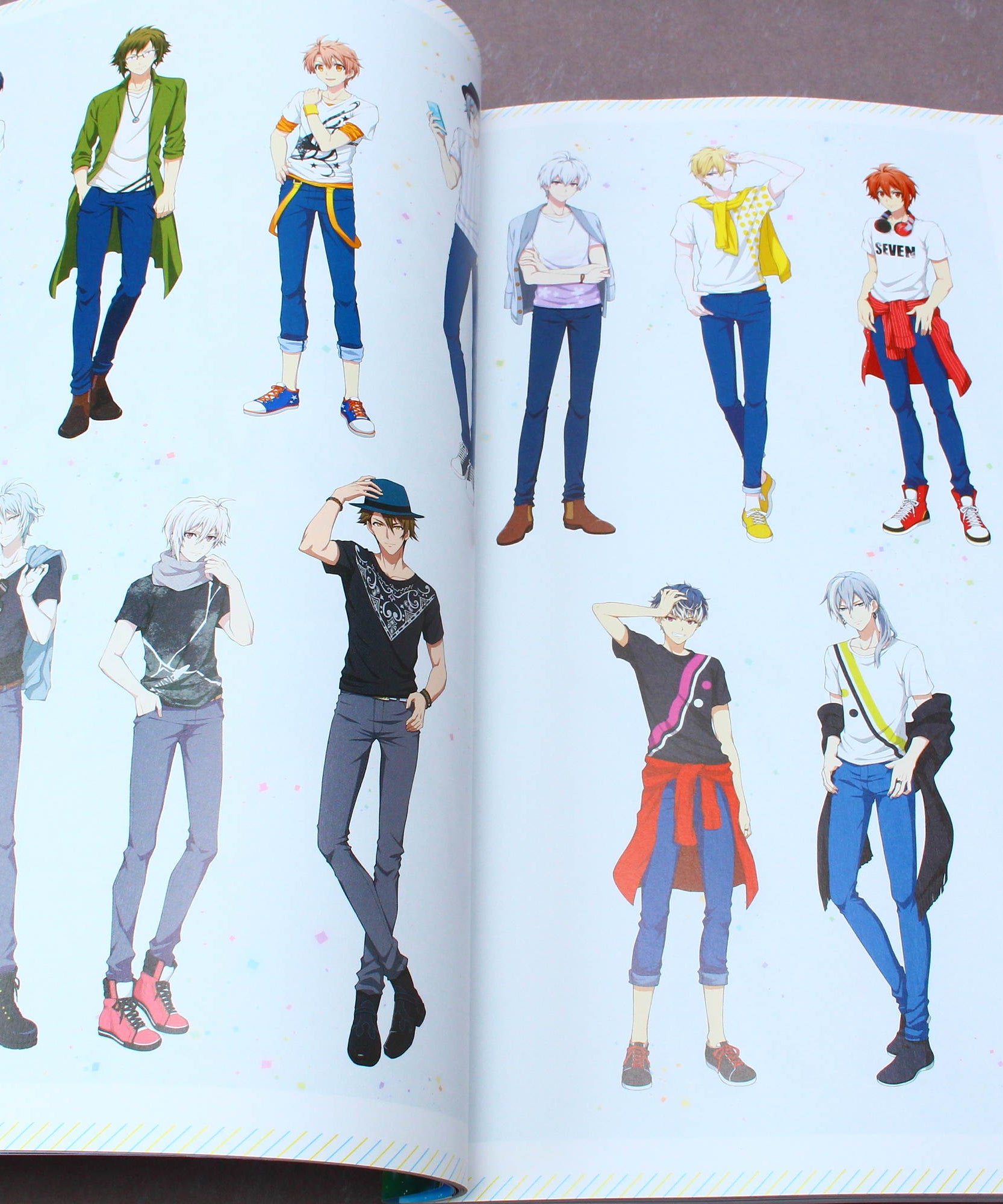 Idolish7 Official Fan Book 2
