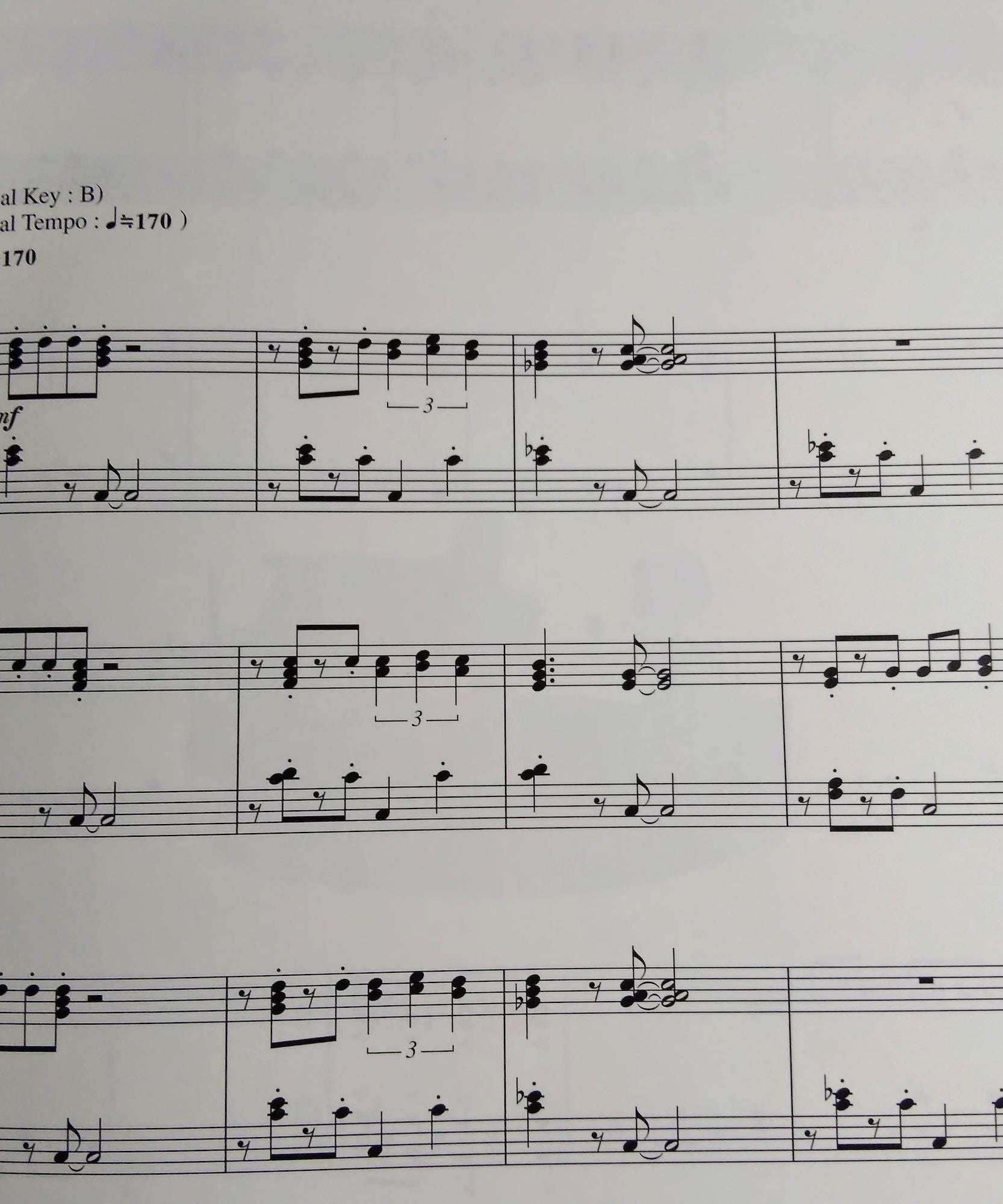 Animal Crossing New Horizons - Piano Score Book