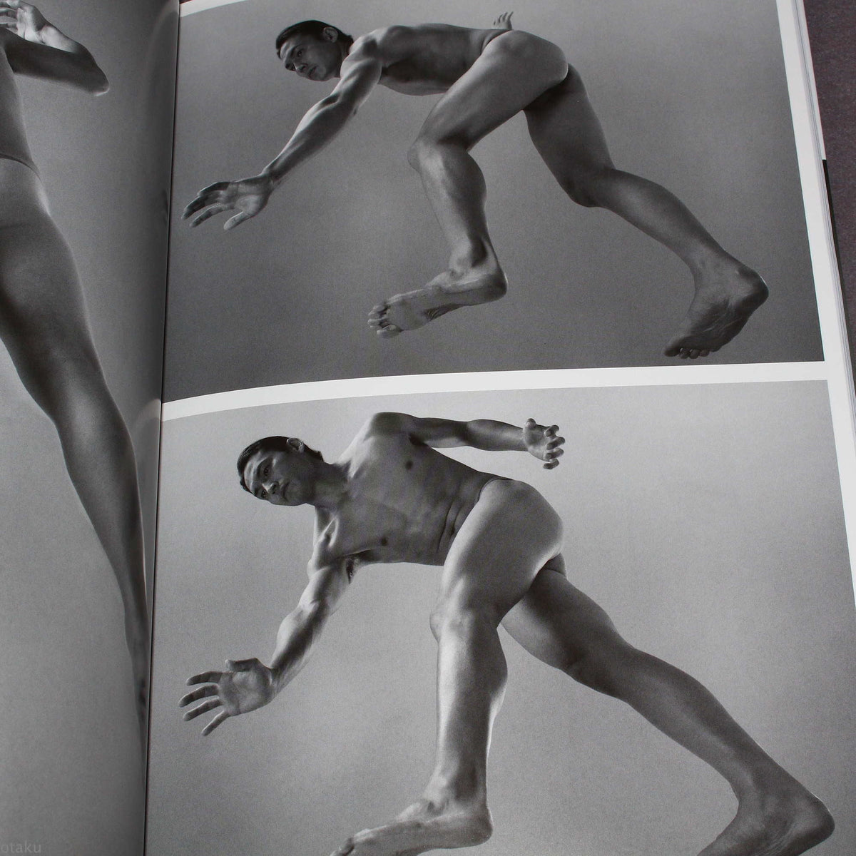 Hyper Angle 2 - Shape of Men - Photo Reference